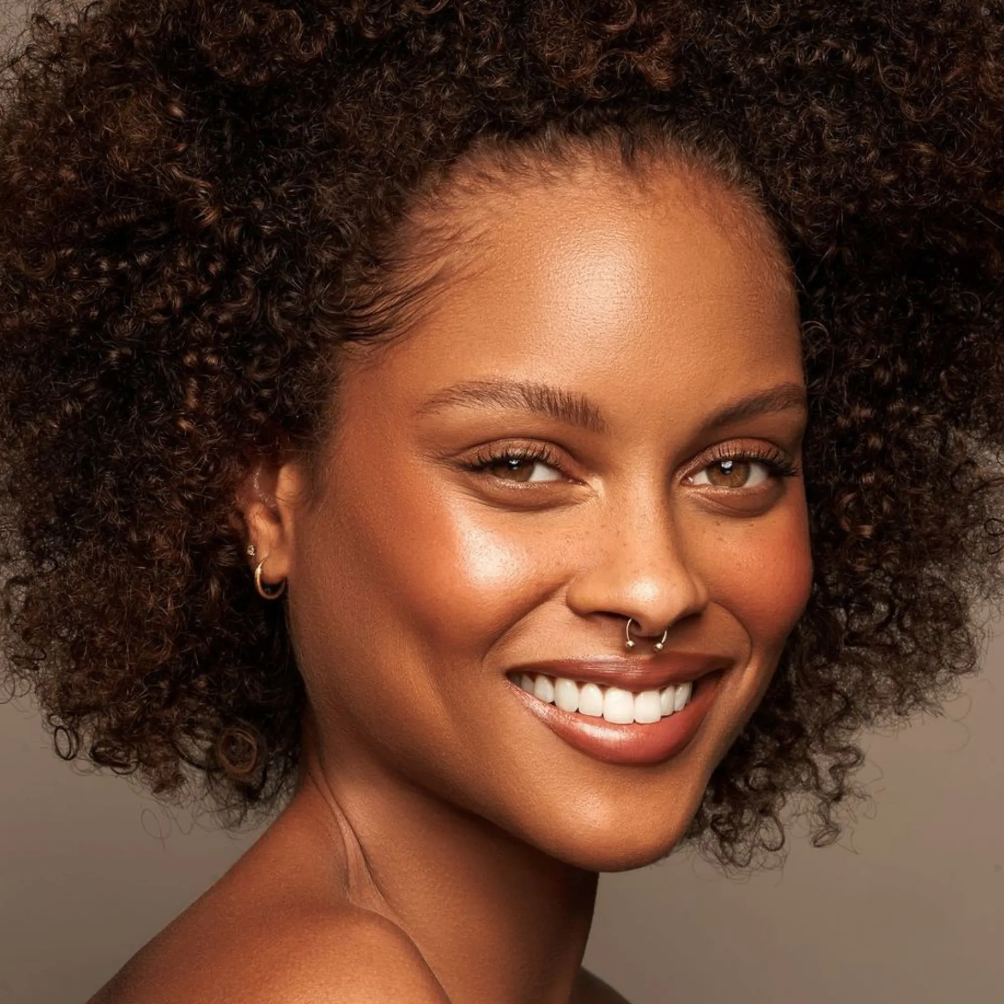 Danessa Myricks Beauty Dew Wet Balm - Hydrating Balm for a Dewy Finish